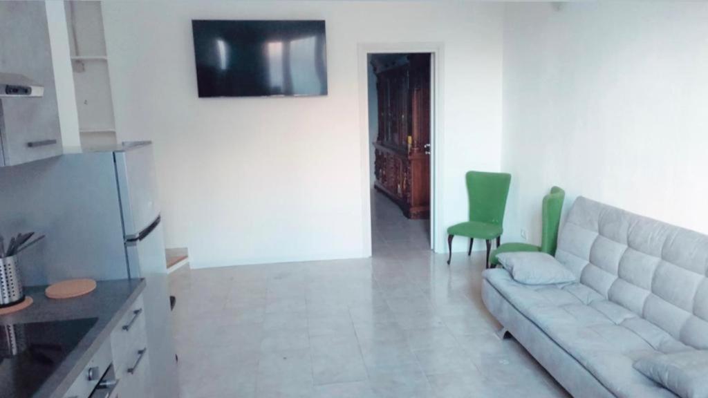 Milan New Apartment Near To De Metro Exteriör bild